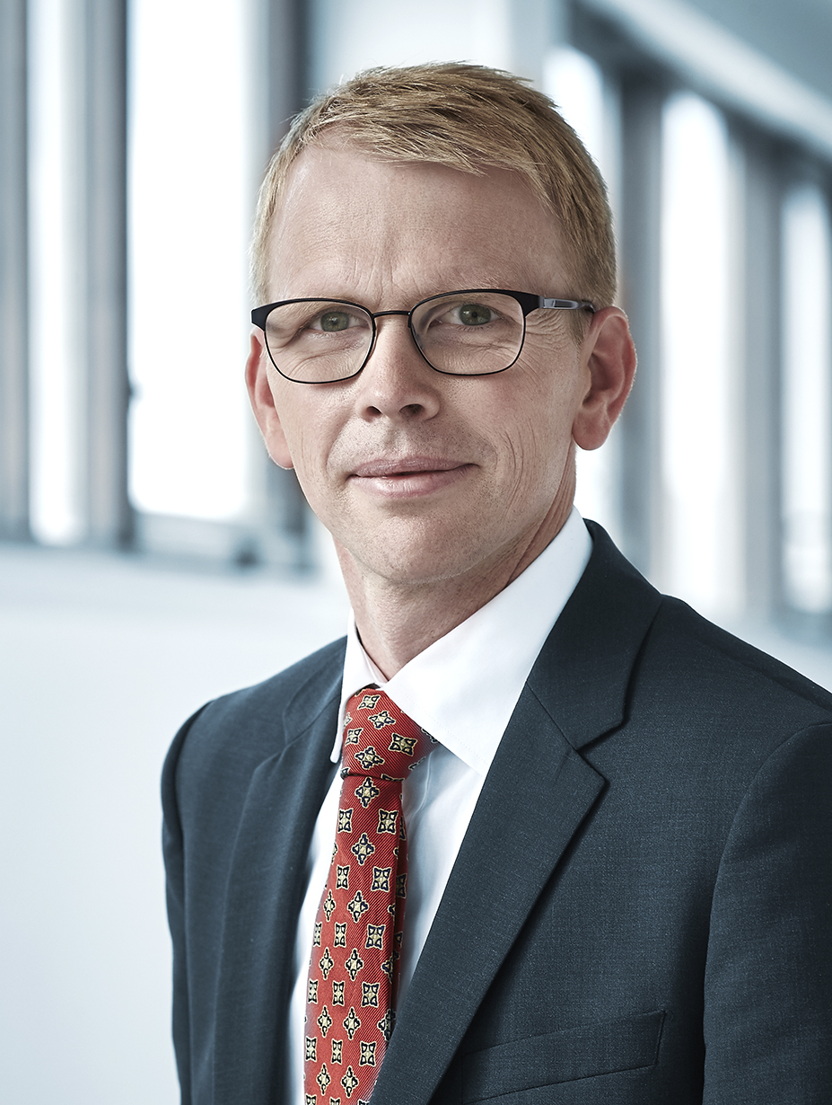 Jan Peter Larsen, BEC
