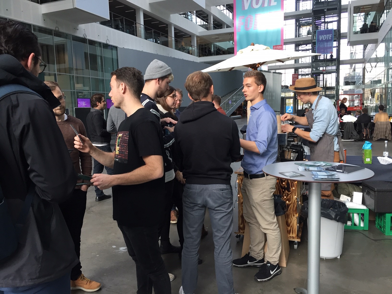 Besøg på IT Universitetet: Dansk IT besøger it-studerende