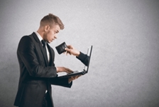 For mange bliver snydt på nettet